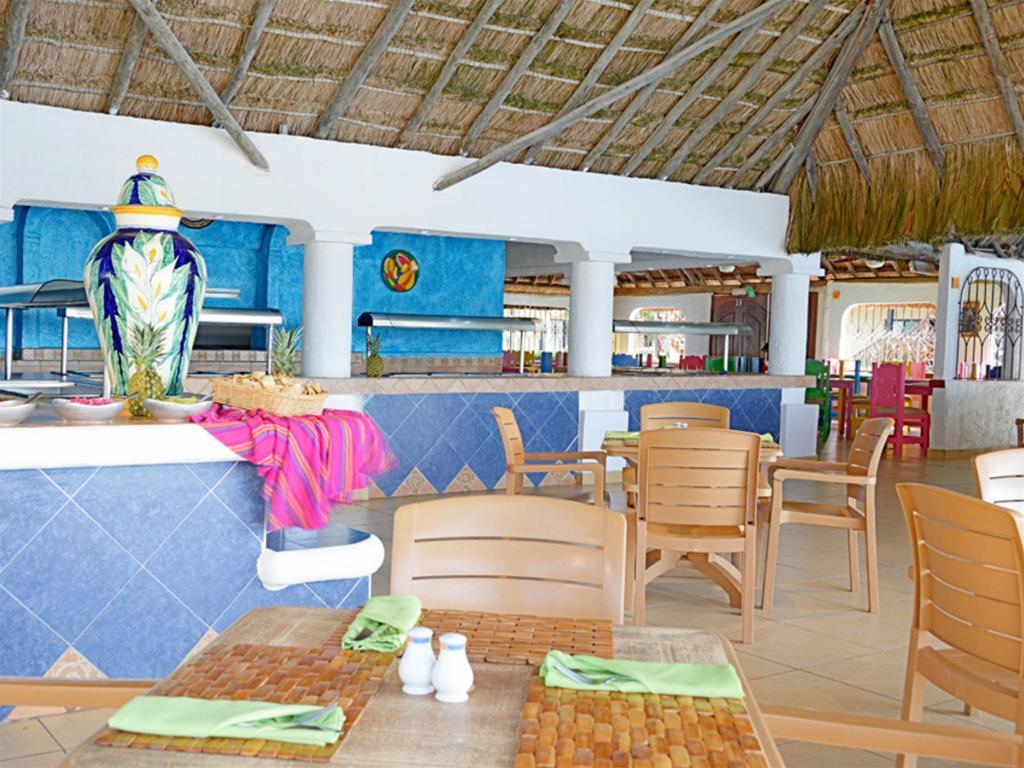 Resort Allegro Playacar - 4*